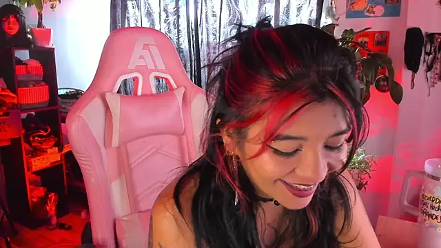 annie walker6 online show from 20, 4, 2026