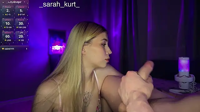 Snapshot of sarah_kurt chatting on 22, 11, 2025 sarah kurt online show from 22, 11, 2025