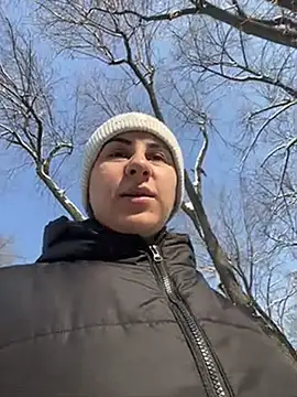 JenniferEdith online show from 19, 2, 2025