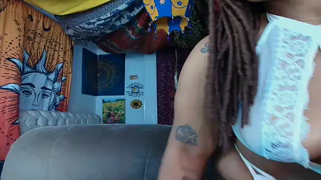 ElizaGrey  online show from 18, 2, 2026