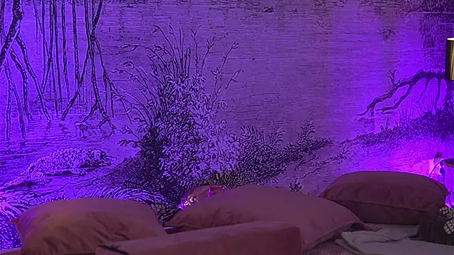 YamiraKim online show from 23, 4, 2026