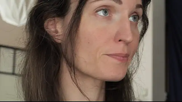 yulladao online show from 13, 9, 2025