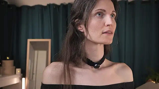 yulladao online show from 23, 4, 2026