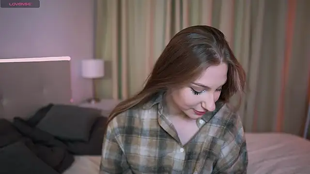 MiaKeler online show from 27, 2, 2025