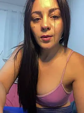 Snapshot of lupyta20 chatting on 19, 12, 2024 lupyta20 online show from 19, 12, 2024