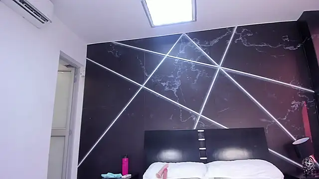  valeriiee  online show from 18, 1, 2025