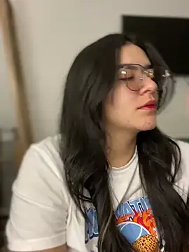 Lia flowers online show from 21, 1, 2025