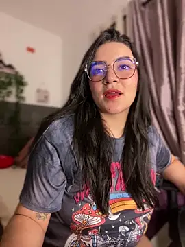 Lia flowers online show from 8, 2, 2025