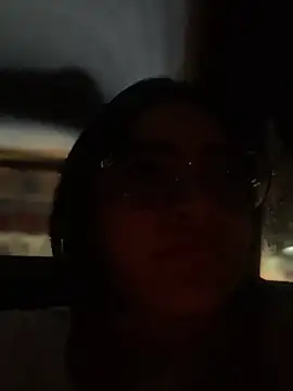 Lia flowers online show from 13, 2, 2025