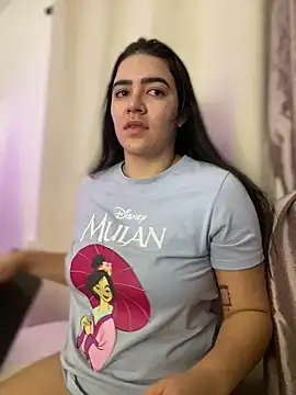 Lia flowers online show from 10, 3, 2025