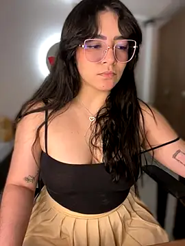 Lia flowers online show from 27, 11, 2025