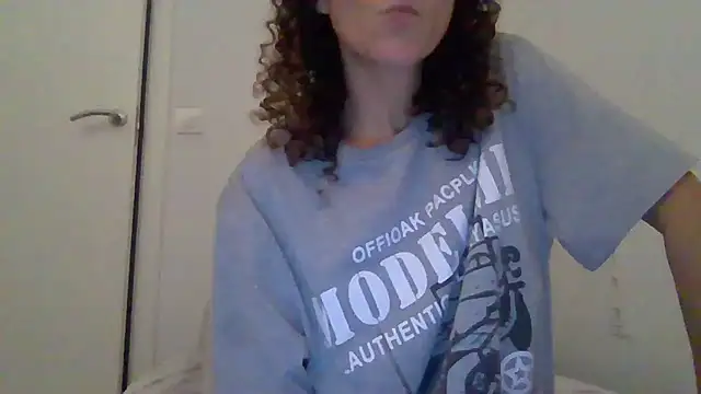 zorritasuperhot online show from 18, 9, 2025