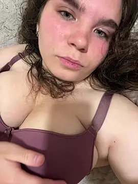 Mia Brackenridge26 online show from 2, 8, 2026
