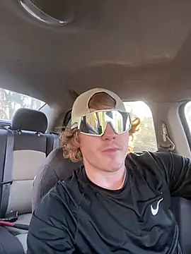 hottestcouplevaa online show from 8, 1, 2025