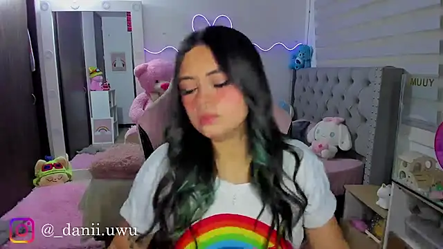 CuteDani  online show from 20, 7, 2026