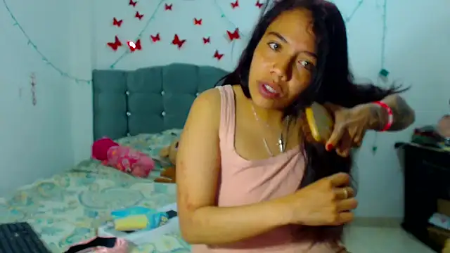 AmaraRoberts420 online show from 22, 1, 2025