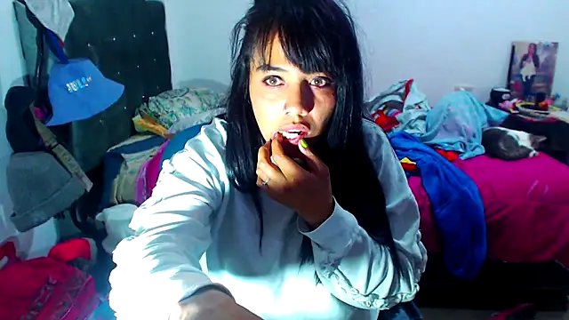 AmaraRoberts420 online show from 14, 9, 2025