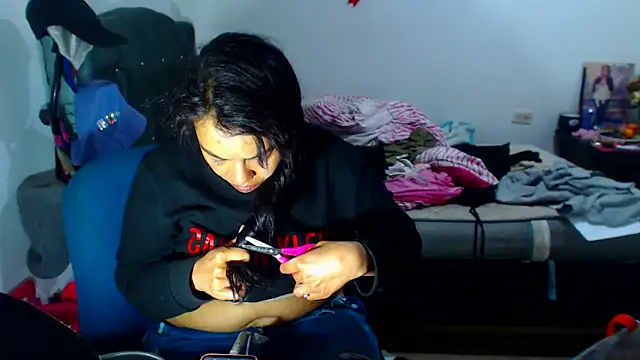 AmaraRoberts420 online show from 23, 9, 2025