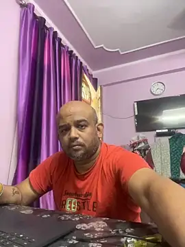 Dick 6inches online show from 9, 10, 2025