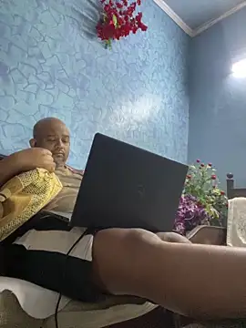 Dick 6inches online show from 27, 2, 2026