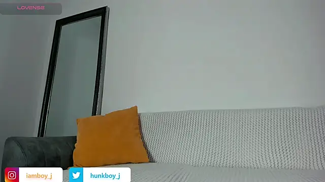 Snapshot of FitnessMaleModel chatting on 21, 11, 2025 FitnessMaleModel online show from 21, 11, 2025