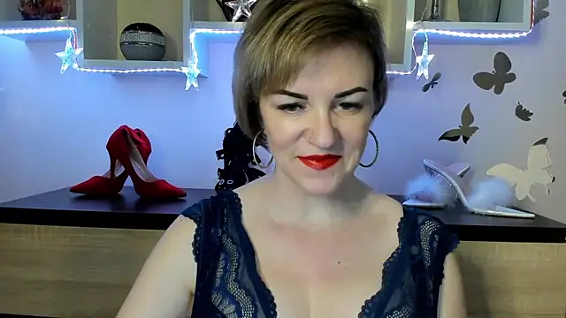 feliziaDesire online show from 8, 3, 2025