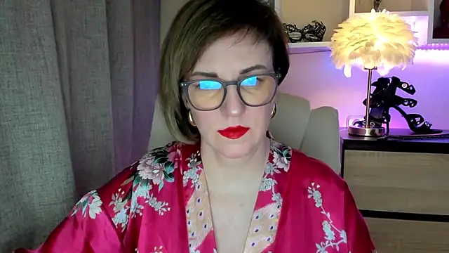 feliziaDesire online show from 25, 11, 2025