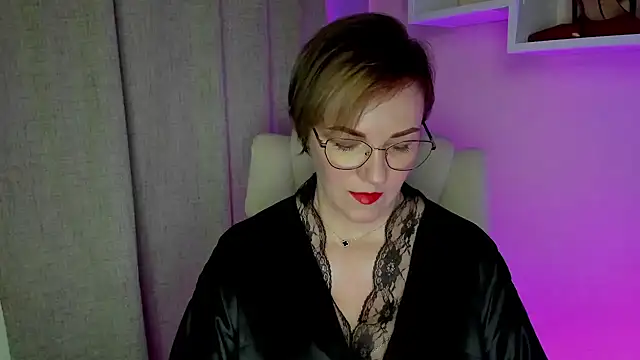 feliziaDesire online show from 2, 7, 2026