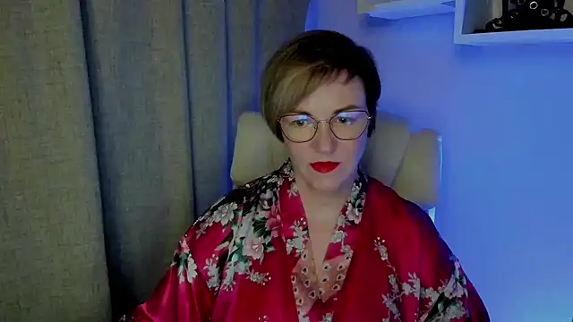 feliziaDesire online show from 10, 7, 2026