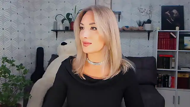 MillaXQueen online show from 26, 7, 2026
