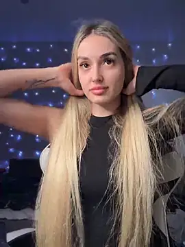 Snapshot of minalawarden chatting on 11, 3, 2025 minalawarden online show from 11, 3, 2025