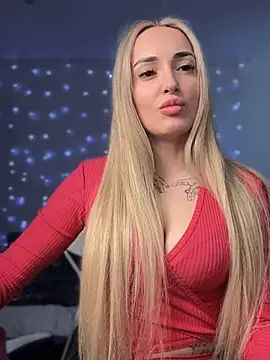 Snapshot of minalawarden chatting on 19, 3, 2025 minalawarden online show from 19, 3, 2025