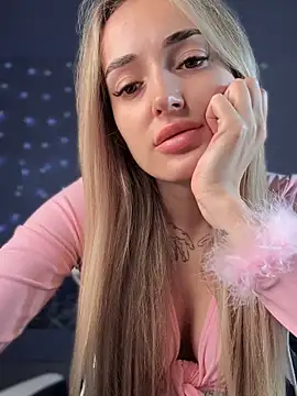 Snapshot of minalawarden chatting on 9, 9, 2025 minalawarden online show from 9, 9, 2025