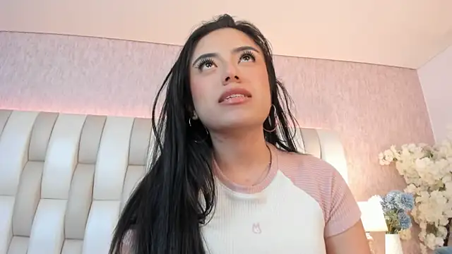 Rebeca jones online show from 11, 2, 2025