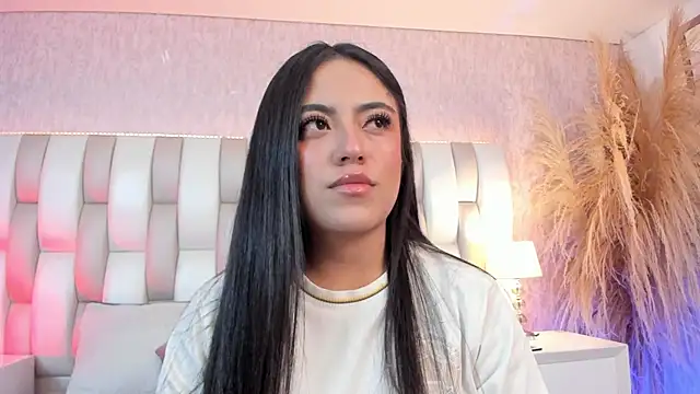 Rebeca jones online show from 7, 7, 2026
