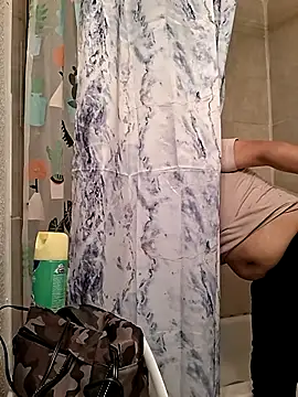 hungpenis210 online show from 18, 9, 2025