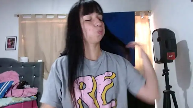 Snapshot of xx_nath_xx chatting on 26, 11, 2025 xx nath xx online show from 26, 11, 2025