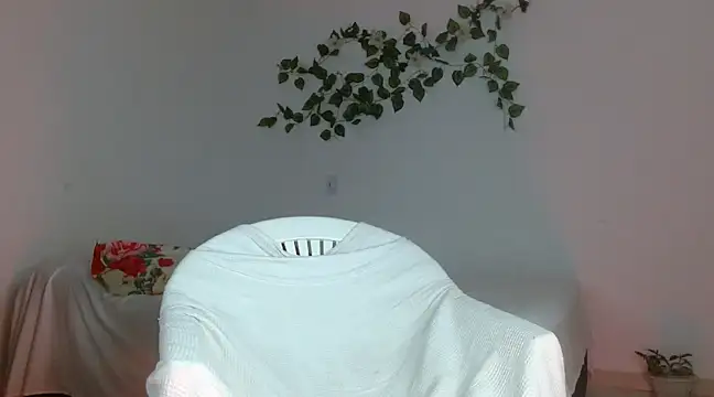 Snapshot of Nayade chatting on 16, 2, 2025 Nayade online show from 16, 2, 2025