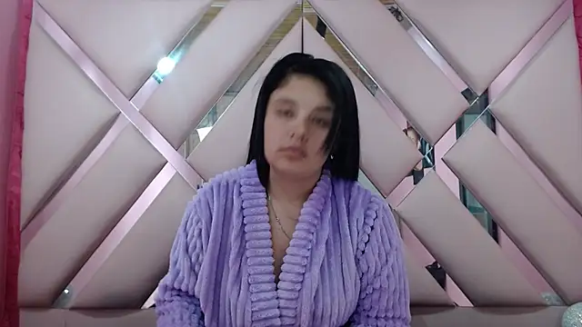 nathaly low1 online show from 2, 12, 2025