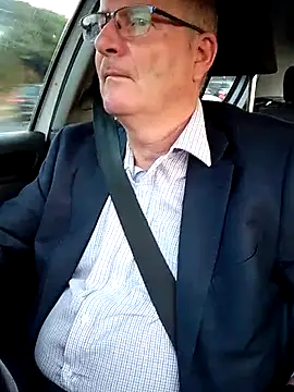 stiffandlubedxh online show from 4, 3, 2025