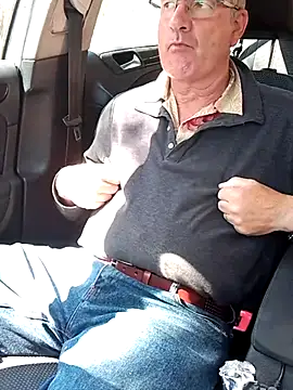 stiffandlubedxh online show from 14, 3, 2025