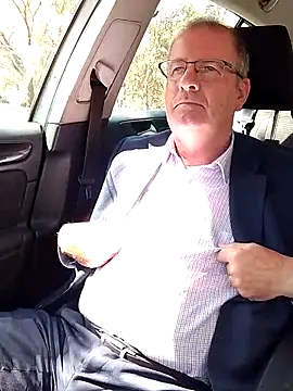 stiffandlubedxh online show from 18, 3, 2025