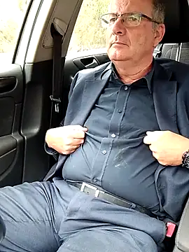 stiffandlubedxh online show from 20, 3, 2025