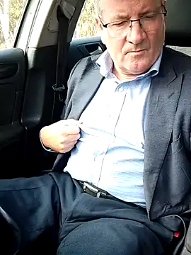 stiffandlubedxh online show from 28, 9, 2025