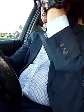 stiffandlubedxh online show from 15, 2, 2026