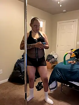 sexy gin online show from 18, 9, 2025