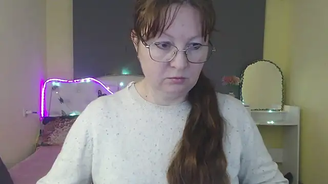 VanessaHotts online show from 25, 4, 2026