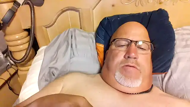 Bigbear0563 online show from 10, 6, 2026