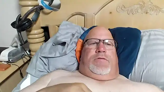 Bigbear0563 online show from 16, 6, 2026