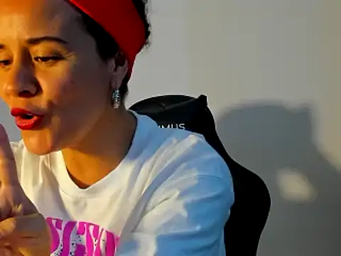 Sami Hotie1 online show from 9, 2, 2025